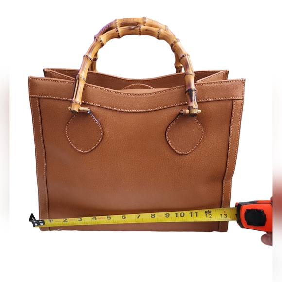 Vintage GUCCI Bamboo - Picture 3 of 16